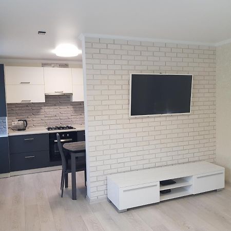 Appartment-Квартира Vinnytsja Buitenkant foto